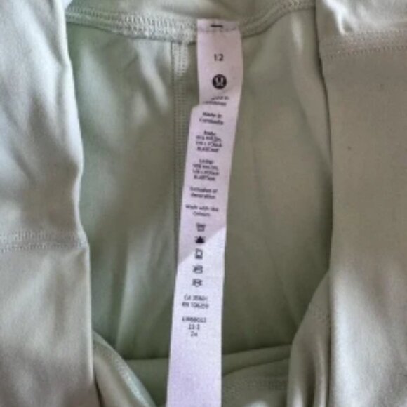 New Lululemon Align High-Rise Crop 23" Size 12 LW6BGLS KOGR Green NWT - Picture 2 of 5